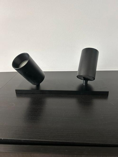 Moderne zwarte dubbele opbouwspot, Huis en Inrichting, Lampen | Spots, Zo goed als nieuw, Led, Ophalen of Verzenden