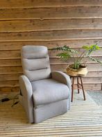 Sta op stoel (comfort/stijlvol/zorgstoel), Ophalen, Gebruikt, Minder dan 75 cm, Stof
