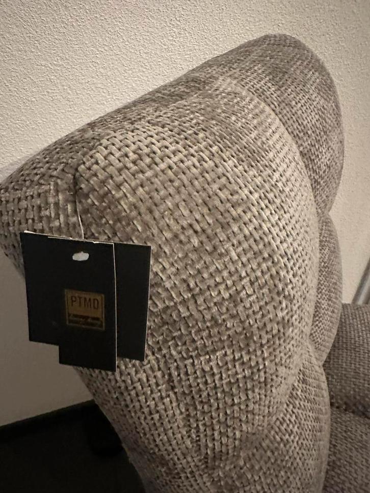 Eetkamerstoelen, nieuw, 4 in totaal, Huis en Inrichting, Stoelen, Nieuw, Vier, Grijs, Ophalen