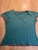 Groen shirt met beige, zandkleurige randjes., Maat 38/40 (M), Beige, Ophalen of Verzenden, Korte mouw