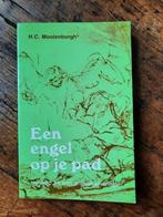 Een engel op je pad . H.C. Moolenburgh, Boeken, Esoterie en Spiritualiteit, Gelezen, Ophalen of Verzenden, H.C. Moolenburgh