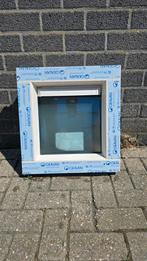 Kunststof raam toilet raam badkamer raam, Doe-het-zelf en Verbouw, Kozijnen en Schuifpuien, Ophalen, Zo goed als nieuw, Kunststof