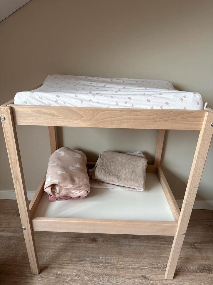 SNIGLAR commode wit/ beuken, Kinderen en Baby's, Kinderkamer | Commodes en Kasten, Zo goed als nieuw, Commode, 90 tot 105 cm, Minder dan 75 cm
