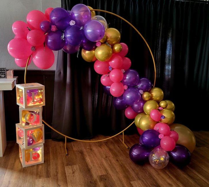 Te huur: Backdrop / achtergrondring (kleur goud), Hobby en Vrije tijd, Feestartikelen | Verhuur, Zo goed als nieuw, Ophalen