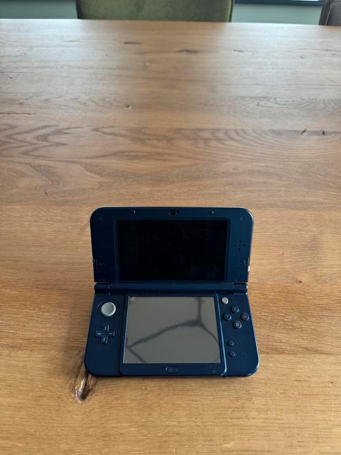 New Nintendo 3DS XL Goede staat Incl Mario Party Island Tour, Spelcomputers en Games, Spelcomputers | Nintendo 2DS en 3DS, Gebruikt