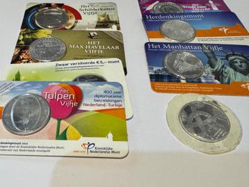 Te koop 8x zilveren € 5 herdenkingsmunten off. betaalmiddel beschikbaar voor biedingen