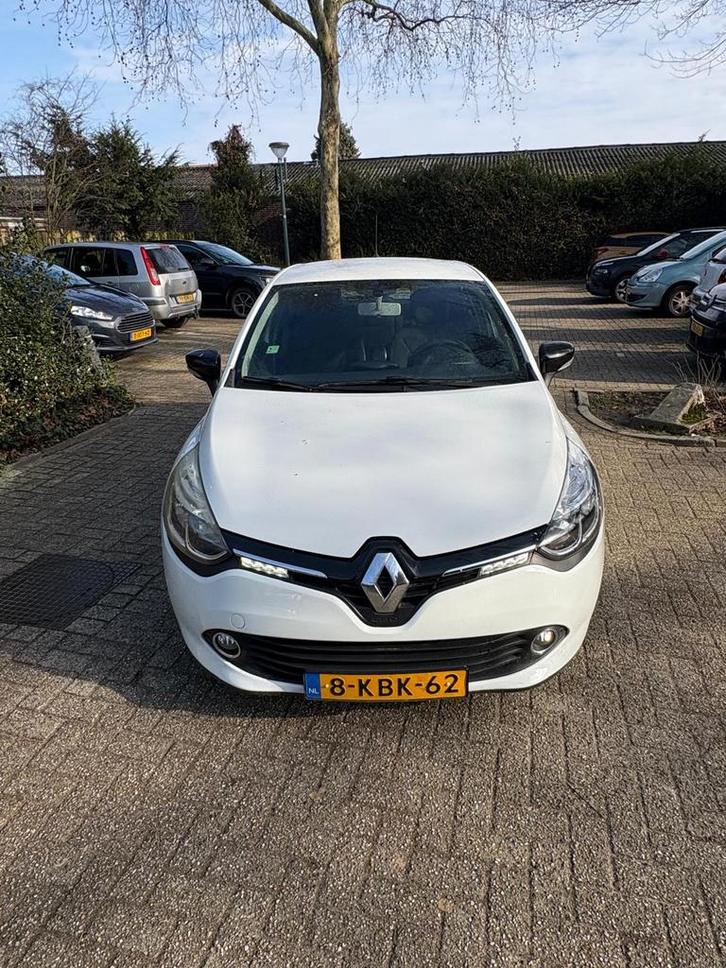 Renault Clio Energy TCe 90pk S&S Eco2 2013 Wit, Auto's, Renault, Particulier, Clio, Airbags, Airconditioning, Bluetooth, Boordcomputer
