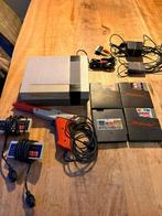 Nintendo Entertainment System, Ophalen, Zo goed als nieuw, Met 2 controllers, Met zapper/pistool