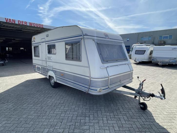 TEC Travel King 490 K Rondzit,Dwarsbed Luifel, Caravans en Kamperen, Caravans, Bedrijf, tot en met 4, 1000 - 1250 kg, Rondzit
