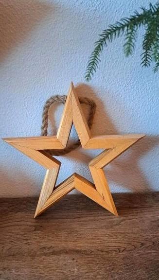 Houten ster kerst stoer sober hanger beschikbaar voor biedingen