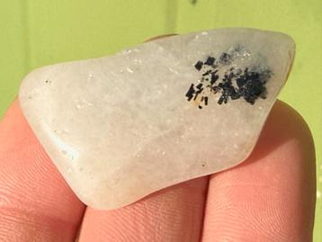 Toermalijn in kwarts edelsteen broekzaksteen mineralen E beschikbaar voor biedingen