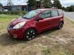 Nissan Note 1.4 16V 2012 Rood, Voorwielaandrijving, Stof, Metallic lak, Zwart