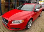 Volvo V70 2.5FT R-Design 230PK Automaat LEER / XENON / PDC /, Gebruikt, Zwart, 2521 cc, Handgeschakeld