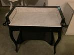 ZWARTE OUDE TOILETTAFEL, Ophalen