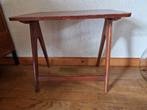 Vintage retro teakhouten bijzettafeltje, Minder dan 45 cm, Minder dan 55 cm, Ophalen of Verzenden, Zo goed als nieuw