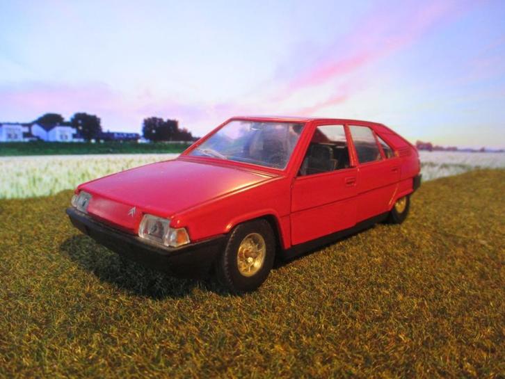 1:25 Citroën BX14 RE - Polistil S 203 rood, Hobby en Vrije tijd, Modelauto's | 1:24, Gebruikt, Ophalen of Verzenden