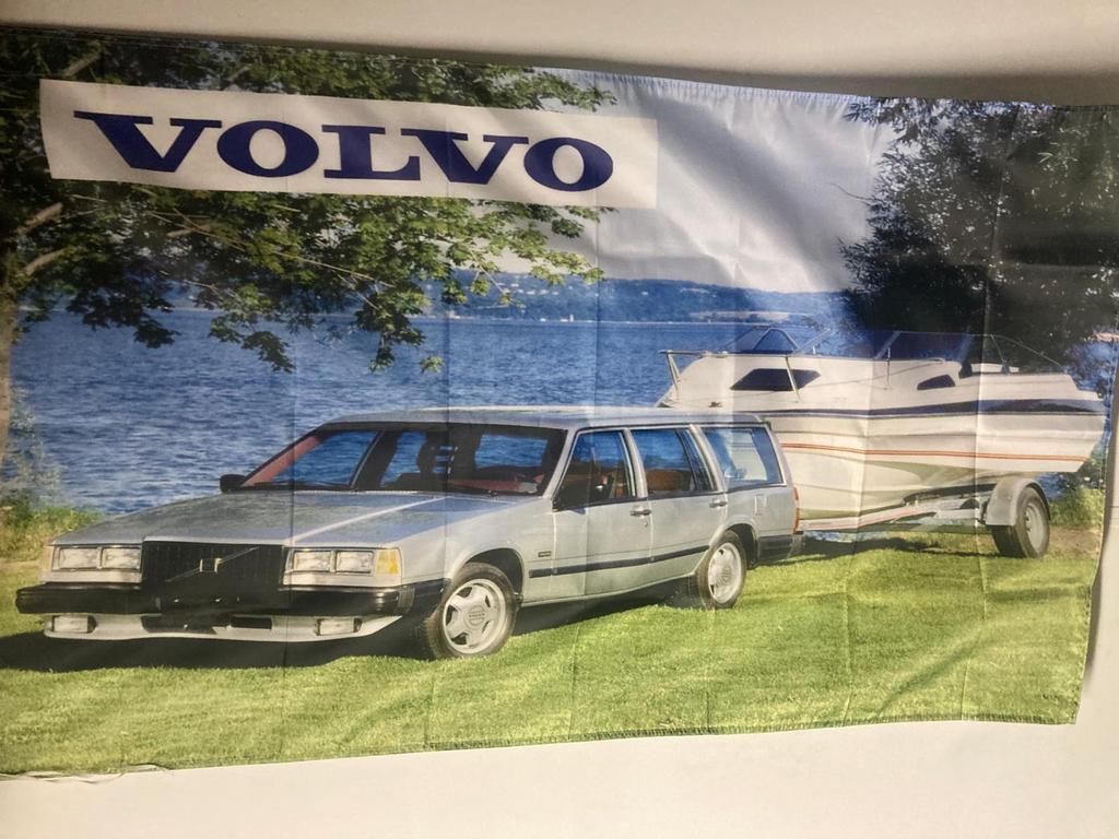 Vlaggen met saab en volvo voor garage of loods, Ophalen of Verzenden, Nieuw