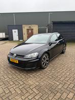 Volkswagen Golf 2.0 GTD ACC / PANO / LANE, Auto's, 4 cilinders, Zwart, Diesel, 1600 kg