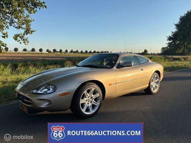 Jaguar XK8 | 1998 | Route 66 Auctions, Auto's, Oldtimers, Bedrijf, Te koop, Jaguar, Benzine, Overige carrosserieën, Handgeschakeld
