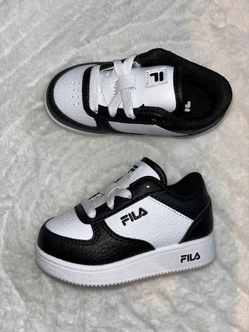 Fila schoentjes maat 23,5 NIEUW beschikbaar voor biedingen