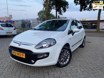 Fiat Punto Evo 1.2 Active Airco Navi Tel Electr Pakket beschikbaar voor biedingen