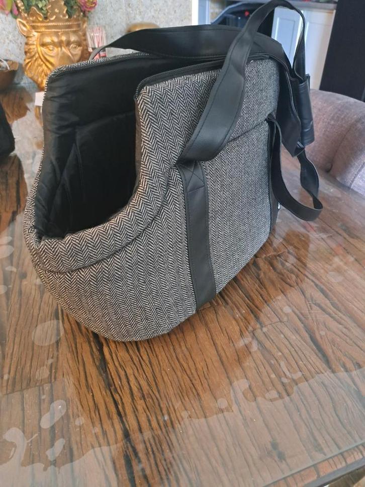 Hondendraagtas zgan, Dieren en Toebehoren, Overige Dieren-accessoires, Zo goed als nieuw, Ophalen of Verzenden
