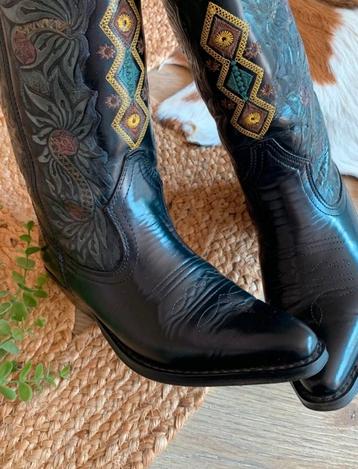 Kentucky’s Western cowboylaarzen 37 38 western boots laarzen beschikbaar voor biedingen