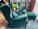 2 ektorp stoelen met poef, groen velvet en vloerkleed samen, Huis en Inrichting, Fauteuils, Ophalen, Gebruikt, 75 tot 100 cm