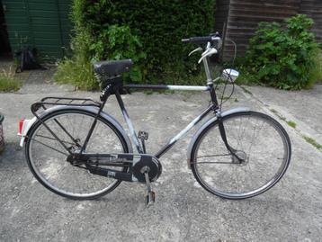 Goede stevige Batavus herenfiets 3 versnellingen 61 cm Hoog. beschikbaar voor biedingen
