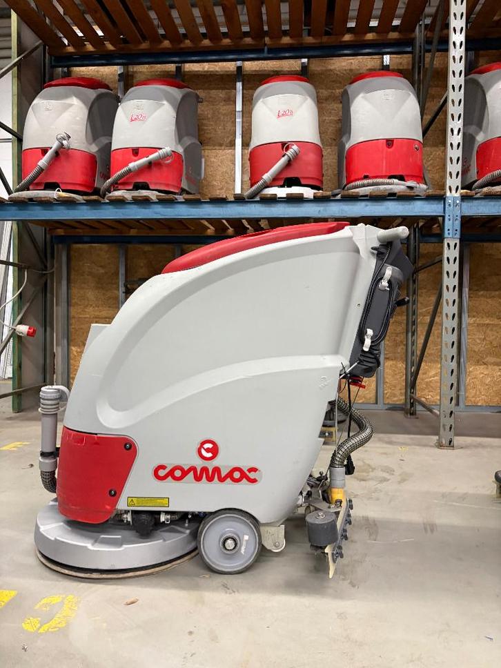 Werkend! Comac L20 Schrobzuigmachine schrobmachine op accu's, Doe-het-zelf en Verbouw, Reinigingsmachines, Zo goed als nieuw, Schrobmachine