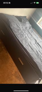 Bed met matras, kleding kast en salon tafel te koop!, Huis en Inrichting, Slaapkamer | Bedden, Ophalen, Gebruikt, Zwart, Tweepersoons