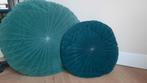 Twee donkergroene velours sierkussens, Huis en Inrichting, Woonaccessoires | Kussens, Ophalen of Verzenden, Gebruikt, Groen, Rond