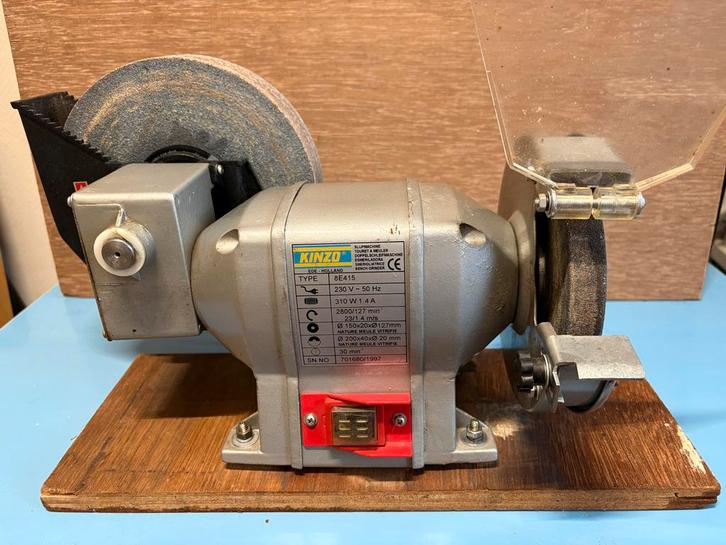 Slijpmachine, Doe-het-zelf en Verbouw, Gereedschap | Slijpmachines, Gebruikt, Werkbankslijpmachine, Minder dan 700 watt, Ophalen of Verzenden