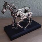 Verzilverd beeldje Koniks paard met veulen - WWF, Ophalen of Verzenden, Zo goed als nieuw, Dier
