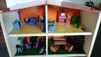 Groot poppenhuis, jaren 60 met meubeltjes, Ophalen of Verzenden, Gebruikt