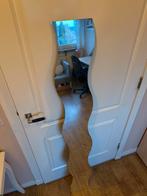 IKEA Spiegel - Golvend Design, Huis en Inrichting, Woonaccessoires | Spiegels, Ophalen, Minder dan 50 cm, 100 tot 150 cm, Zo goed als nieuw