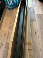 Zwarte plinten, Ophalen, Nieuw, Mdf, 200 tot 250 cm