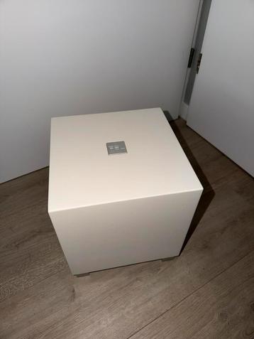 REL T5 subwoofer beschikbaar voor biedingen