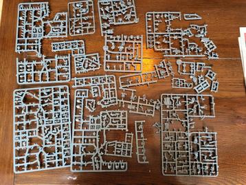 Space Marines Bits (5) beschikbaar voor biedingen