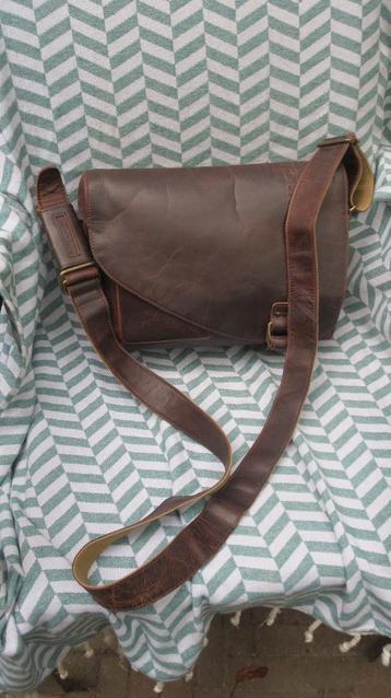 Aunts & Uncles leren tas, hunter 31x24x9cm beschikbaar voor biedingen