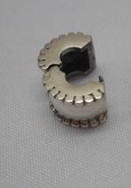 Pandora zilver clip bedel met parelrand 790267 nr.1814, Verzenden, Pandora, Zo goed als nieuw, 1 bedel