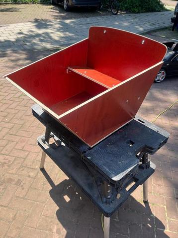 Bakfiets bak Cargo Short rood Betonplex 12mm beschikbaar voor biedingen