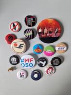 vintage buttons o.a. Doe Maar, Verzamelen, Speldjes, Pins en Buttons, Ophalen of Verzenden, Gebruikt, Overige onderwerpen