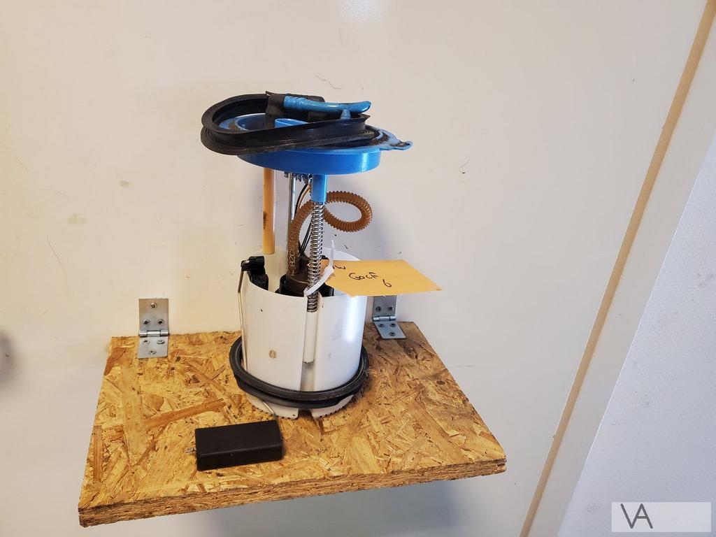 VW Golf 5 / 6 Audi A3 Leon brandstofpomp in tank 1k0919051bh, Ophalen of Verzenden, Gebruikt, Volkswagen