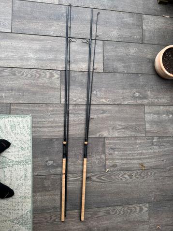 Sonik VaderX RS 12ft 3,5lbs Cork (2 stuks) beschikbaar voor biedingen