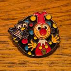 Efteling pin carnaval festival jokie en jet, Sieraden, Tassen en Uiterlijk, Ophalen of Verzenden, Minder dan 4 cm, Overige materialen
