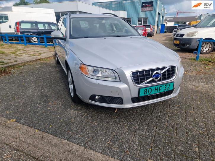 Volvo V70 2.5FT Kinetic, Auto's, Volvo, Bedrijf, Te koop, V70, ABS, Airbags, Airconditioning, Boordcomputer, Centrale vergrendeling