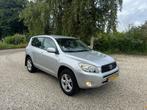 Toyota RAV4 2.2 D4D Linea Sol. 4X4, Auto's, Gebruikt, 2000 kg, Parkeersensor, Origineel Nederlands