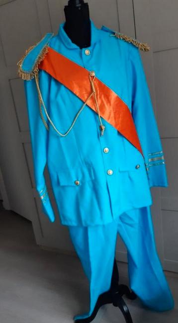 Carnavalspak Marine met Goud/sub marine beatles  beschikbaar voor biedingen