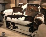 Solide fauteuil( love seat)koeienhuid, Huis en Inrichting, Woonaccessoires | Kisten, Overige materialen, Gebruikt, 100 tot 150 cm
